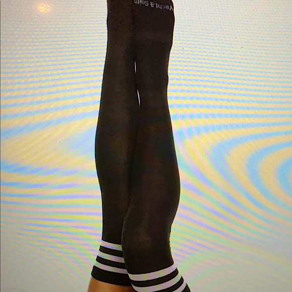 Black white stripe thigh high socks - Picture 6 of 7